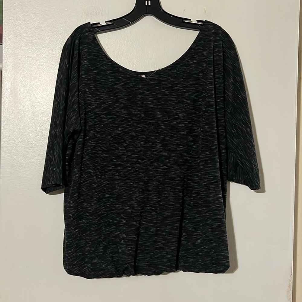 Free People gray round neck elbow sleeve